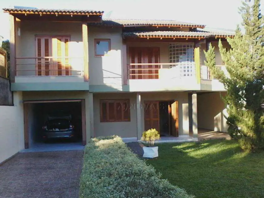 Casa com 3 Quartos à Venda, 274 m² por R$ 585.100 Primavera, Nova Hartz - RS