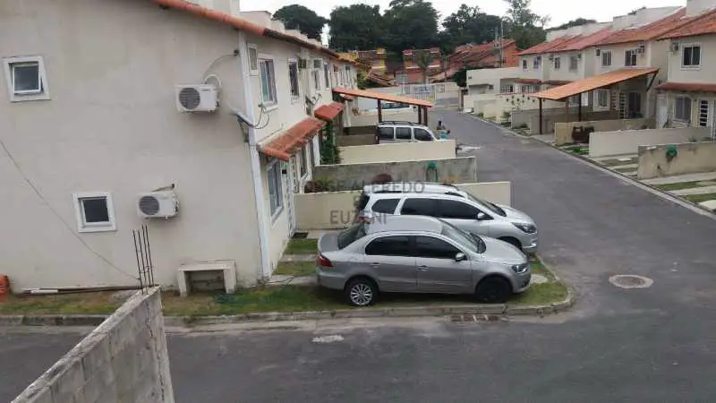 Casa de Condomínio com 2 Quartos para Alugar, 100 m² por R$ 1.100/Mês Guaratiba, Rio de Janeiro - RJ