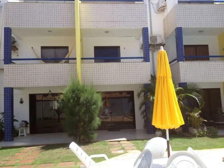 Casa de Condomínio com 3 Quartos para Alugar, 100 m² por R$ 2.500/Mês Rua Hamilton Drummond Frank, 35 - Praia do Flamengo, Salvador - BA