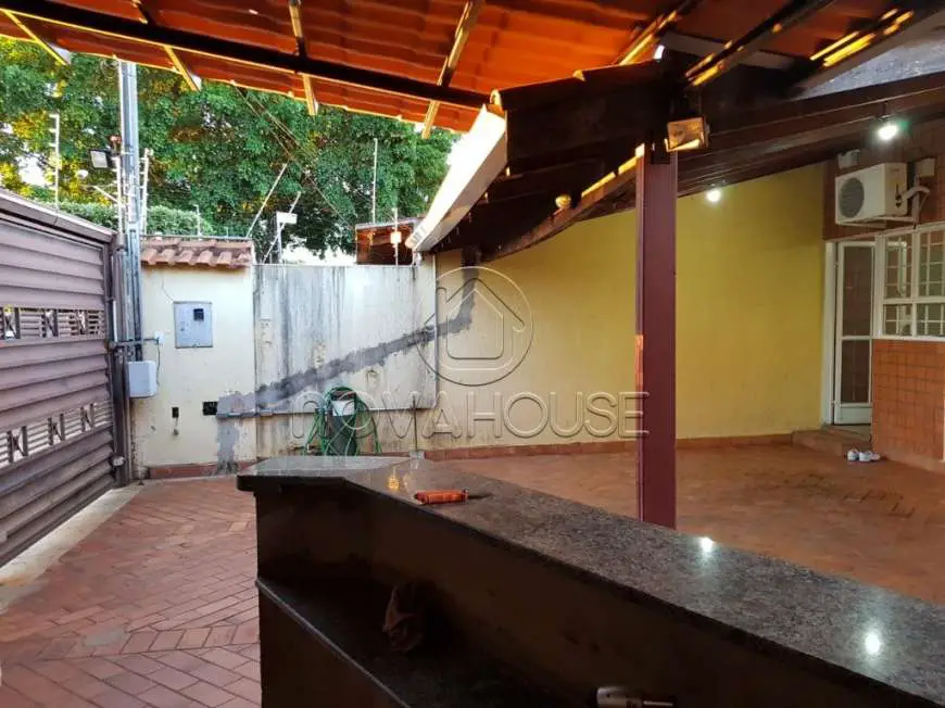 Casa com 5 Quartos à Venda, 100 m² por R$ 320.000 Monte Carlo, Campo Grande - MS
