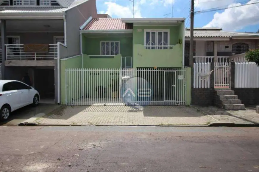 Casa com 2 Quartos à Venda, 110 m² por R$ 350.000 Rua Elízio Honorato dos Santos, 205 - Cidade Industrial, Curitiba - PR