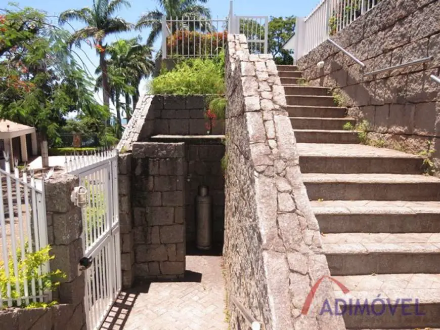 Casa com 4 Quartos à Venda, 770 m² por R$ 6.500.000 Ilha do Frade, Vitória - ES