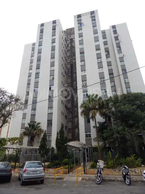 Apartamento com 3 Quartos para Alugar, 66 m² por R$ 600/Mês Rua Dom Oscar Romero, 97 - Nova Gameleira, Belo Horizonte - MG