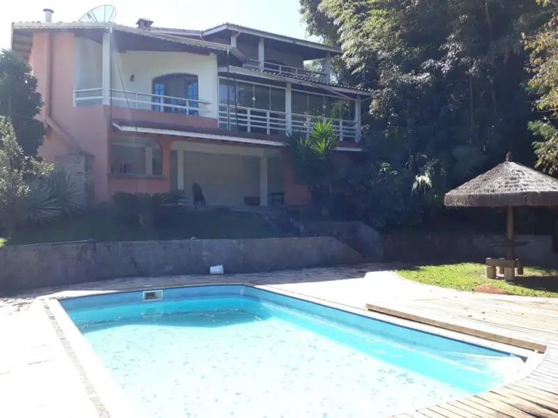 Casa de Condomínio com 5 Quartos para Alugar, 437 m² por R$ 5.000/Mês Rua Pontal - Fazenda Velha, Cajamar - SP