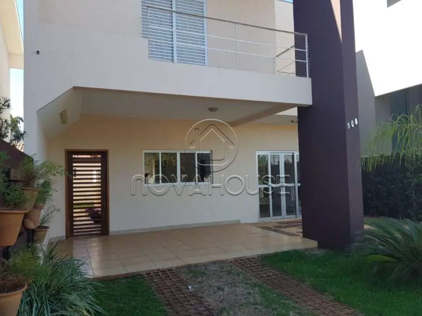 Sobrado com 4 Quartos à Venda, 155 m² por R$ 650.000 Jardim Leblon, Campo Grande - MS