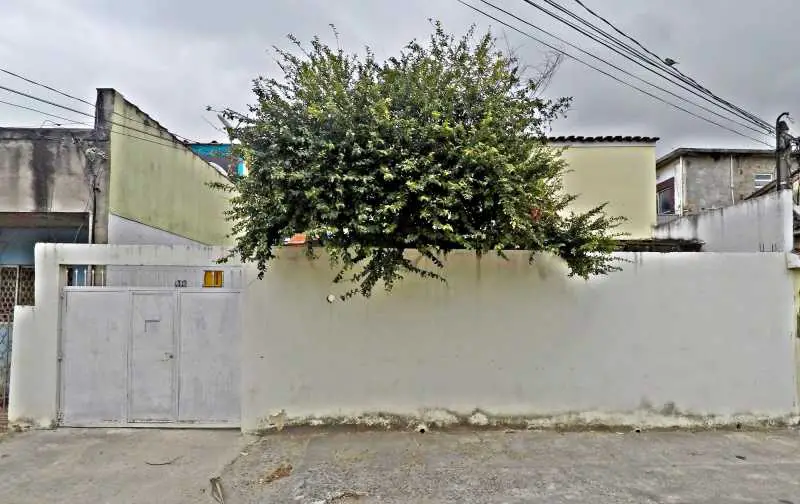 Casa com 2 Quartos à Venda, 80 m² por R$ 300.000 Vila Emil, Mesquita - RJ