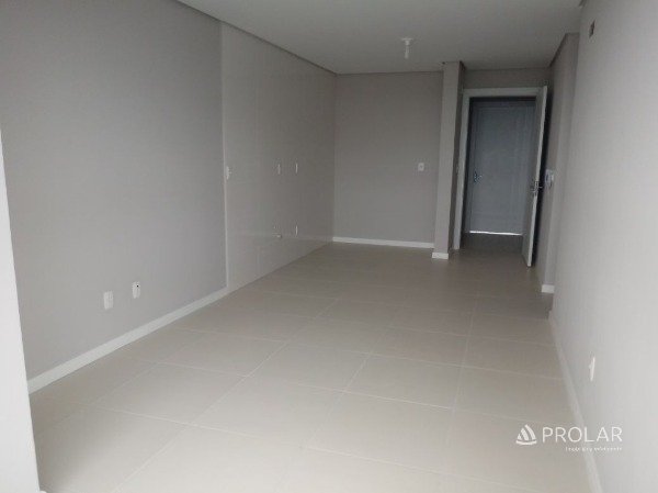 Apartamento com 1 Quarto para Alugar, 47 m² por R$ 770/Mês Rua Ângelo Marcon, 105 - São Roque, Bento Gonçalves - RS