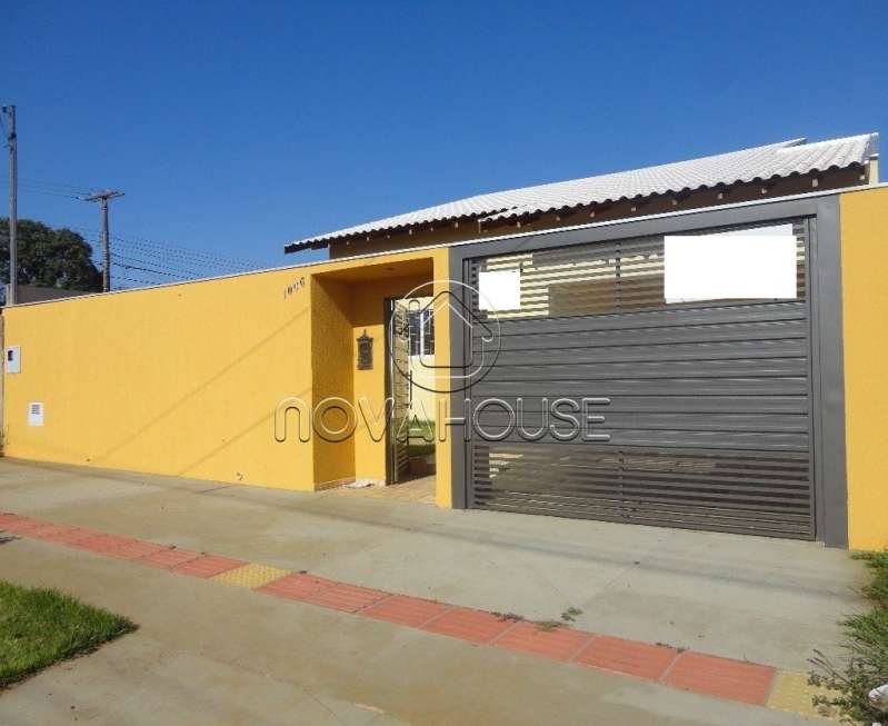 Casa com 3 Quartos à Venda, 160 m² por R$ 400.000 Vila Santo Amaro, Campo Grande - MS
