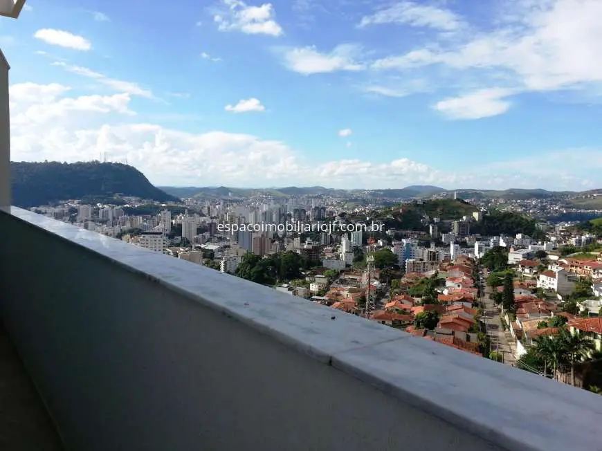 Cobertura com 1 Quarto à Venda, 145 m² por R$ 723.000 Avenida Barão do Rio Branco - Boa Vista, Juiz de Fora - MG