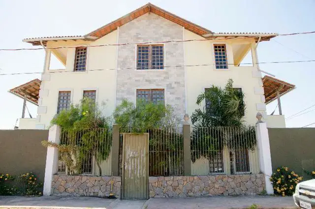 Casa com 5 Quartos à Venda, 500 m² por R$ 700.000 Avenida Zircônio, 12 - Praia dos Recifes, Vila Velha - ES