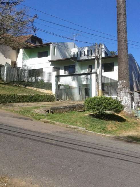 Casa com 3 Quartos para Alugar, 220 m² por R$ 2.500/Mês Rua Doutor Carlos de Paula Soares, 309 - Mercês, Curitiba - PR
