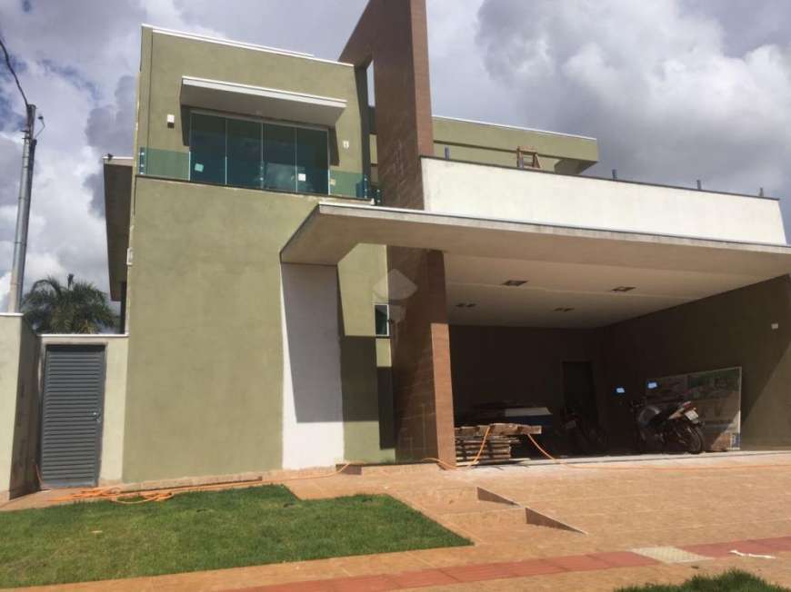 Sobrado com 3 Quartos à Venda, 205 m² por R$ 1.699.998 Rua São Félix - Vila Vilas Boas, Campo Grande - MS