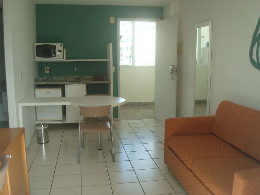 Flat com 1 Quarto para Alugar, 35 m² por R$ 2.200/Mês Avenida Saturnino de Brito, 1075 - Praia do Canto, Vitória - ES