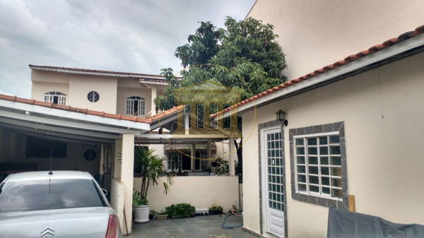 Casa com 2 Quartos à Venda por R$ 500.000 Parque Residencial Beira Rio, Guaratinguetá - SP