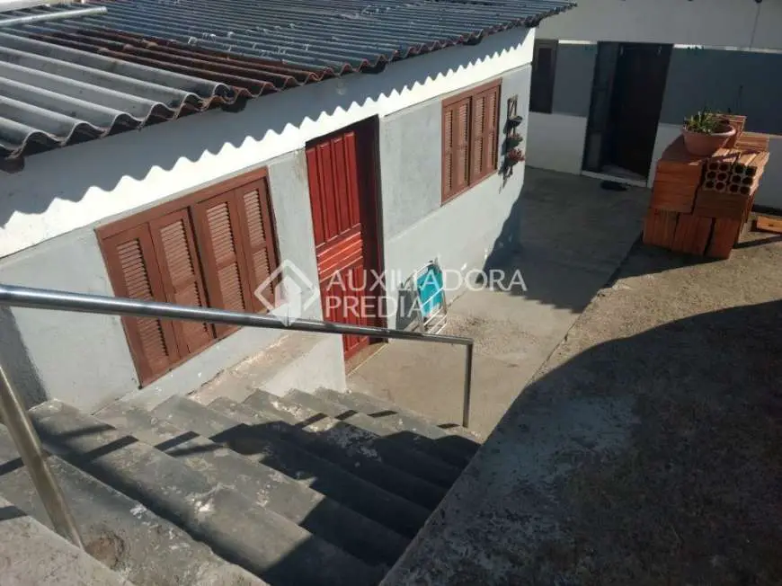 Casa com 1 Quarto à Venda, 80 m² por R$ 200.000 Avenida Maurício Sirostsky Sobrinho, 817 - Morada Da Colina, Guaíba - RS