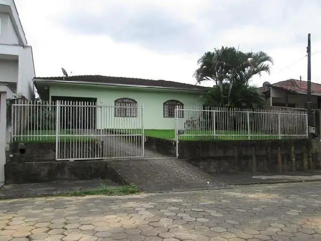 Casa com 3 Quartos à Venda, 130 m² por R$ 350.000 Vila Lenzi, Jaraguá do Sul - SC