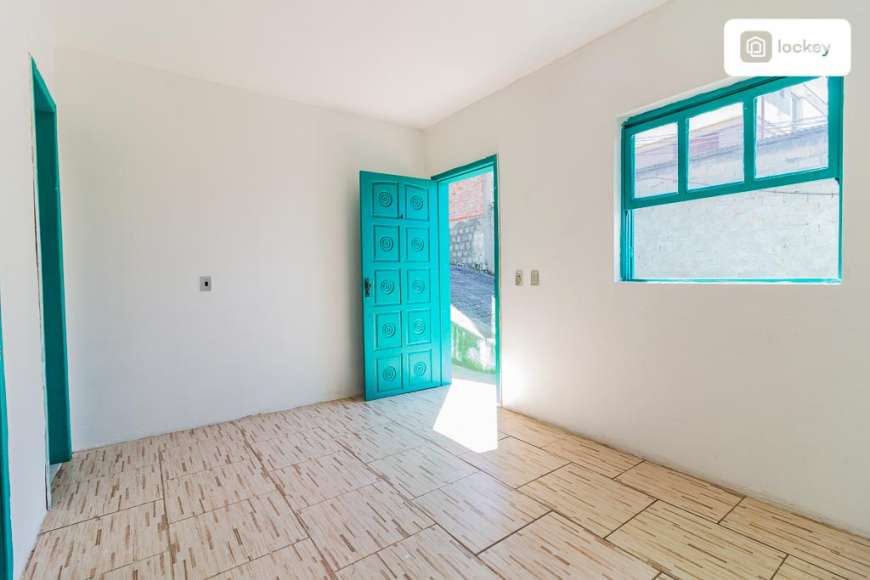 Casa de Condomínio com 1 Quarto para Alugar, 28 m² por R$ 800/Mês Avenida Capivari, 778 - Cristal, Porto Alegre - RS