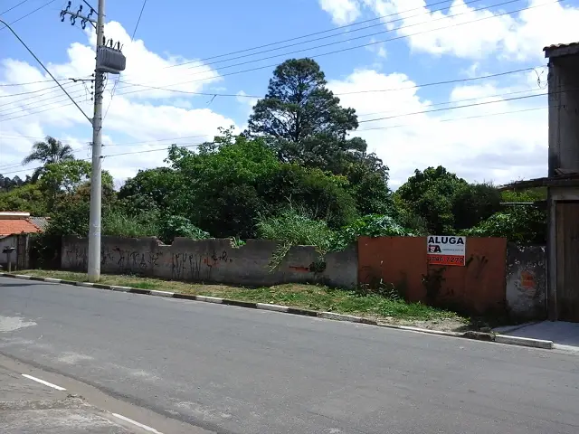 Lote/Terreno para Alugar por R$ 1.700/Mês Vila Júlia, Poá - SP