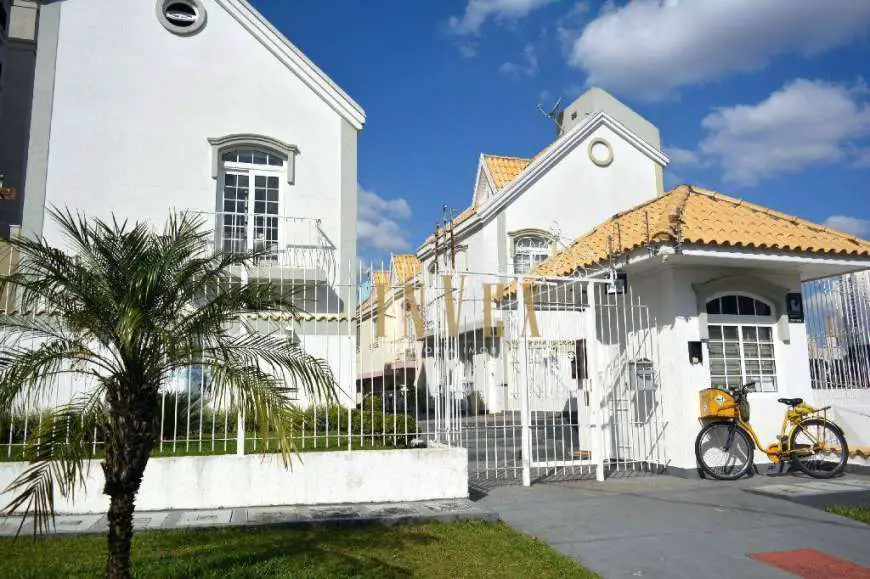 Casa de Condomínio com 3 Quartos à Venda, 108 m² por R$ 469.000 Rua Presidente Beaurepaire Rohan, 196 - Cristo Rei, Curitiba - PR