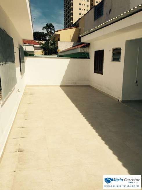 Casa com 3 Quartos para Alugar, 250 m² por R$ 4.500/Mês Vila Rosalia, Guarulhos - SP