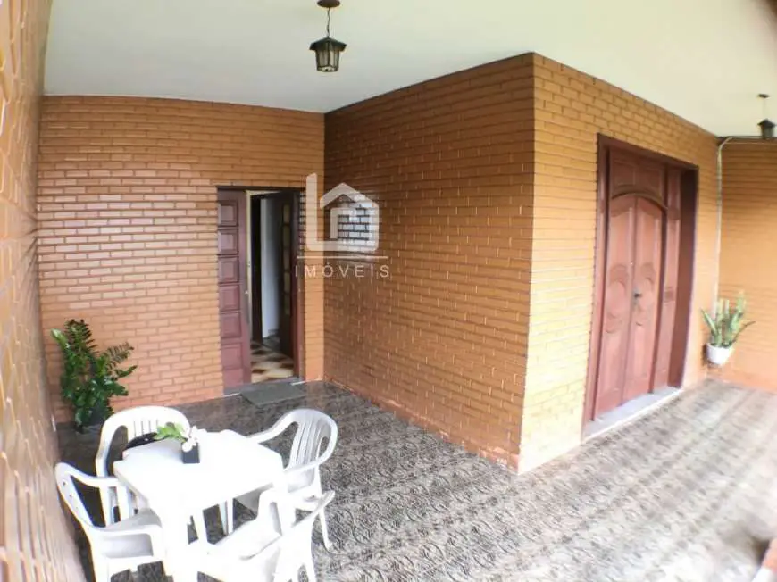 Casa com 4 Quartos à Venda, 680 m² por R$ 1.300.000 Avenida Luciano das Neves, 2350 - Divino Espírito Santo, Vila Velha - ES