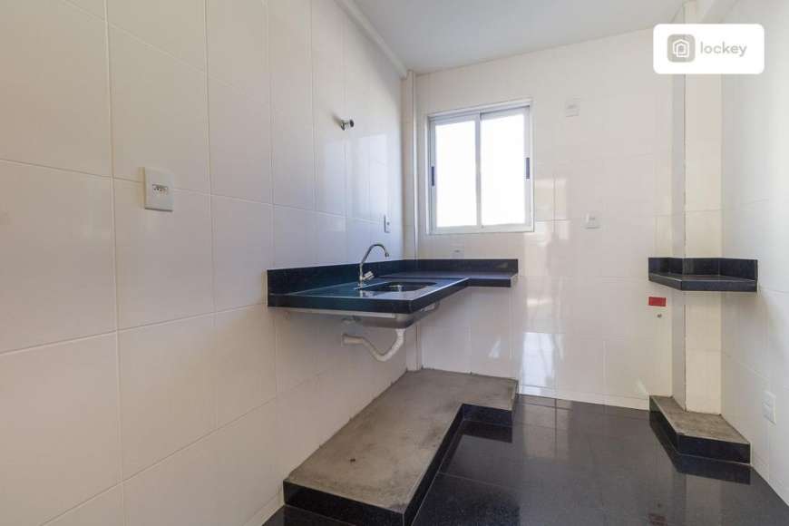 Apartamento com 3 Quartos para Alugar, 75 m² por R$ 1.400/Mês Rua Campanário, 326 - Santa Inês, Belo Horizonte - MG