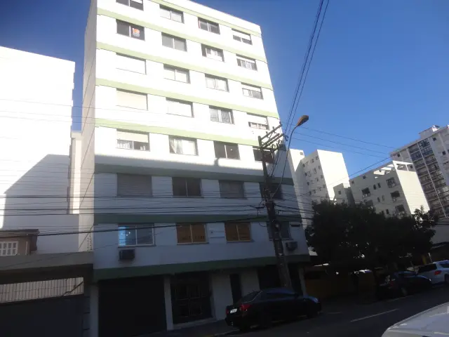 Apartamento com 1 Quarto para Alugar, 55 m² por R$ 600/Mês Centro, Caxias do Sul - RS