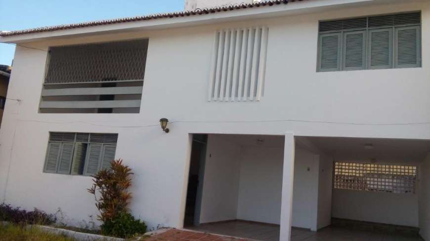 Casa com 3 Quartos para Alugar, 180 m² por R$ 1.500/Mês Rua Francisco Aires de Carvalho, 315 - Neópolis, Natal - RN