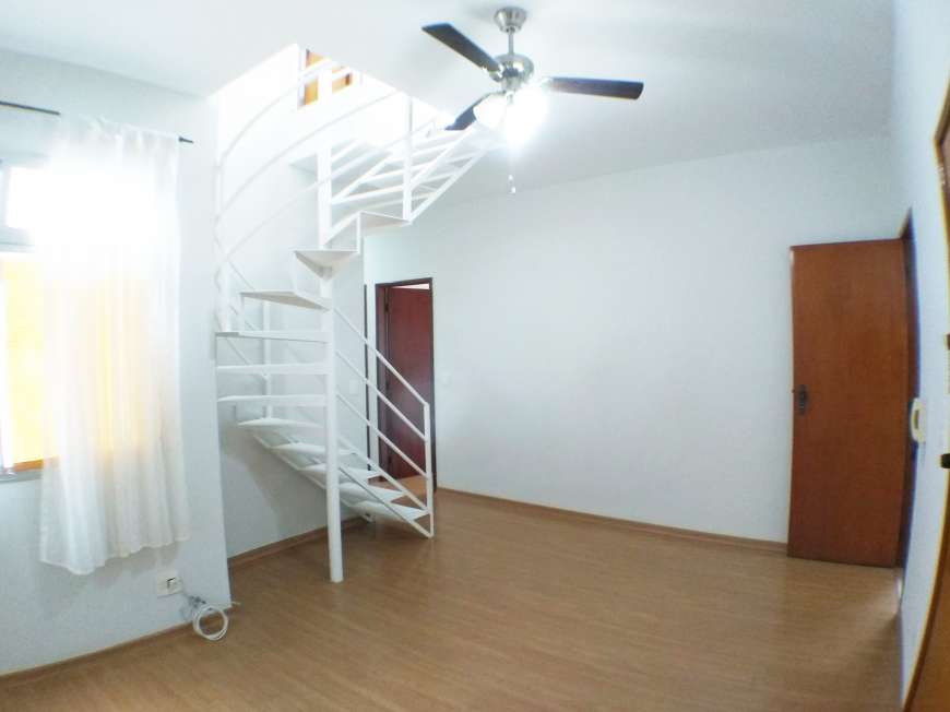 Cobertura com 4 Quartos para Alugar, 150 m² por R$ 2.100/Mês Rua Boreal, 55 - Caiçaras, Belo Horizonte - MG