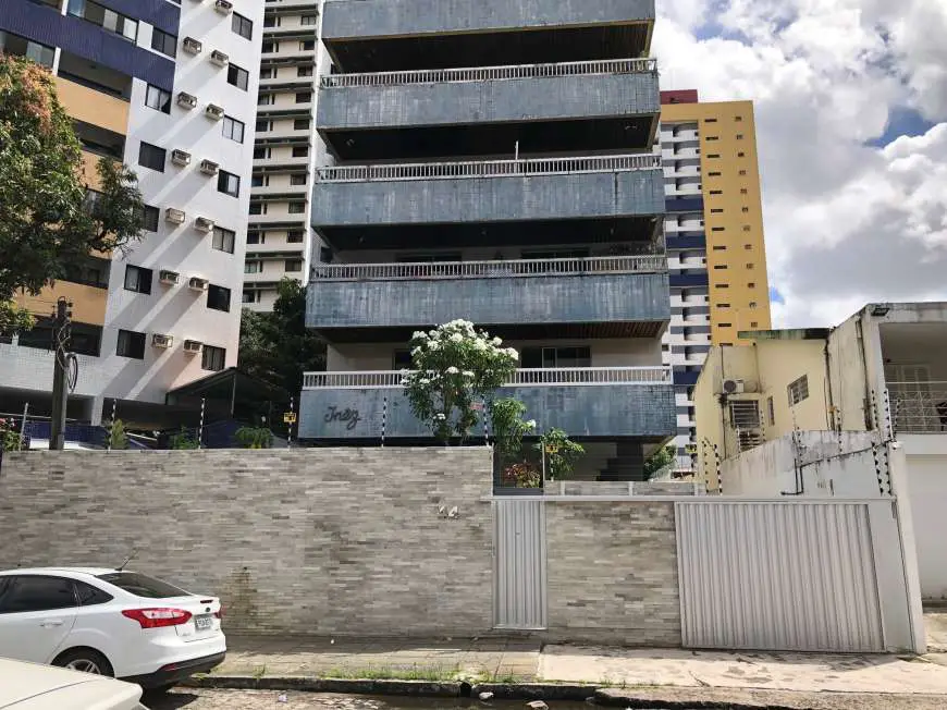 Apartamento com 4 Quartos para Alugar, 300 m² por R$ 3.200/Mês Rua Amaraji, 44 - Santana, Recife - PE