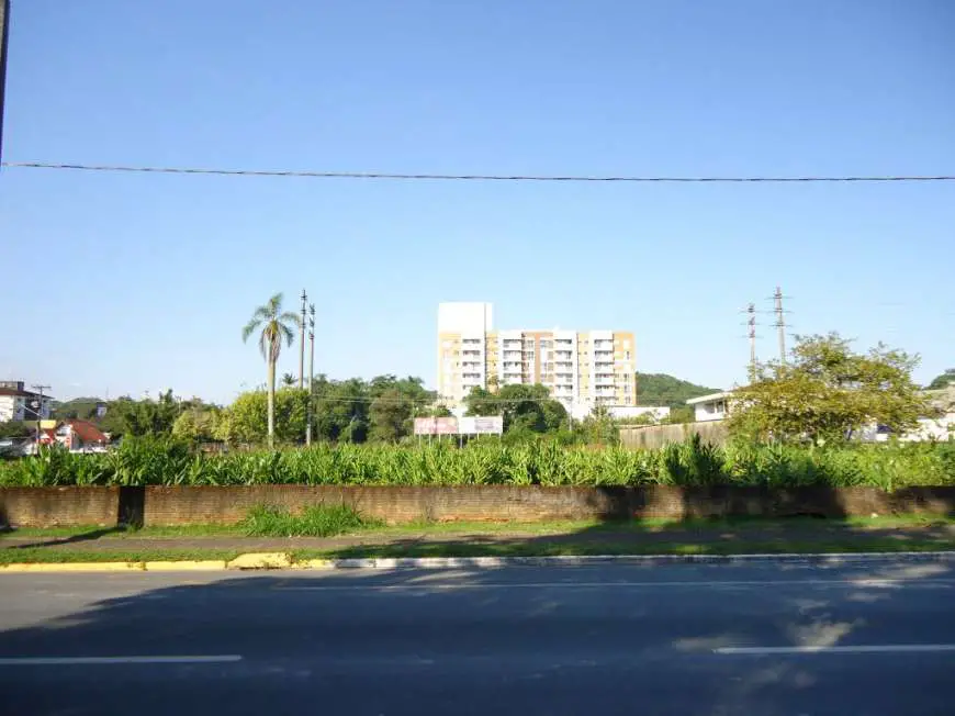 Lote/Terreno para Alugar por R$ 15.000/Mês Glória, Joinville - SC