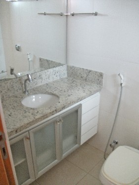Apartamento com 4 Quartos para Alugar, 1 m² por R$ 3.800/Mês Fundinho, Uberlândia - MG