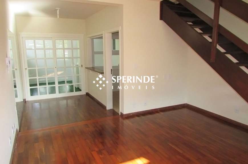 Casa de Condomínio com 2 Quartos para Alugar, 80 m² por R$ 2.200/Mês Rua Doutor Armando Barbedo, 1151 - Tristeza, Porto Alegre - RS