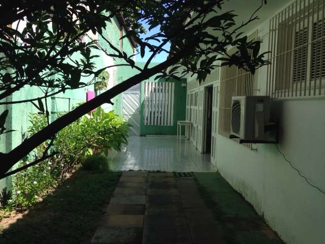 Casa com 4 Quartos para Alugar, 456 m² por R$ 5.000/Mês Rua Visconde de Mauá, 1515 - Meireles, Fortaleza - CE