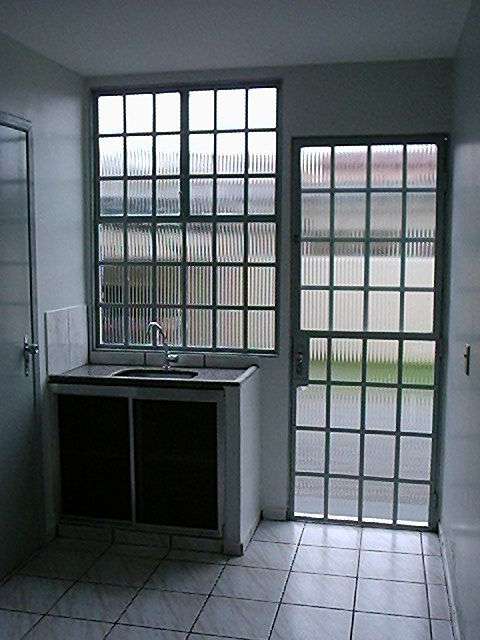 Kitnet com 1 Quarto para Alugar, 17 m² por R$ 450/Mês Rua 207 - Setor Leste Vila Nova, Goiânia - GO