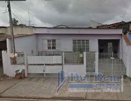 Casa com 2 Quartos para Alugar, 100 m² por R$ 1.000/Mês Avenida João XXIII, 3546 - Jardim São Pedro, Mogi das Cruzes - SP