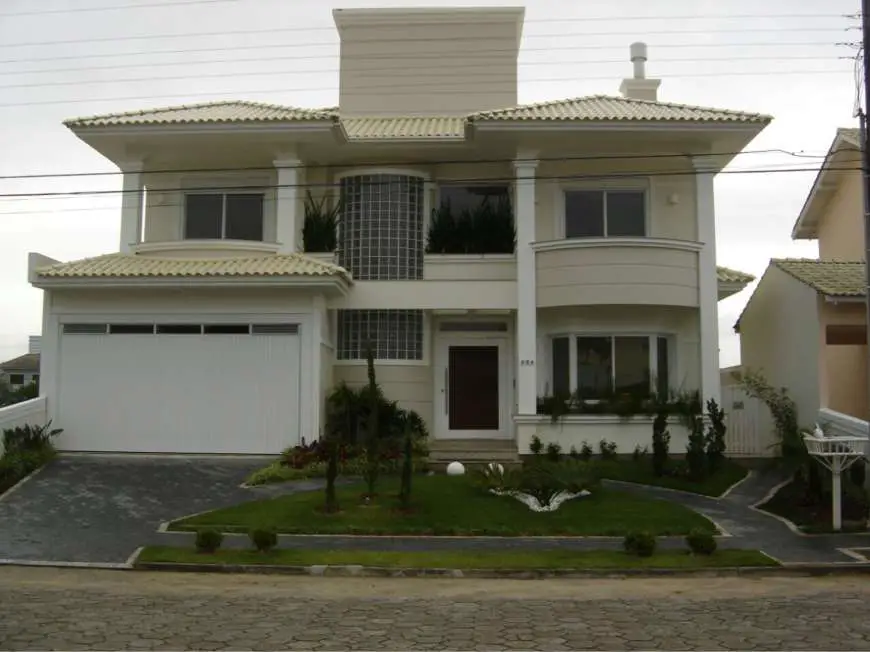 Casa com 4 Quartos para Alugar, 400 m² por R$ 3.000/Dia Rua Deputado Paulo Preis, 244 - Jurerê, Florianópolis - SC