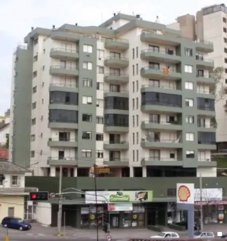 Apartamento com 2 Quartos para Alugar, 90 m² por R$ 880/Mês Avenida São Leopoldo, 1619 - São Leopoldo, Caxias do Sul - RS