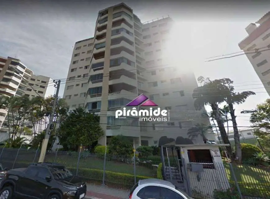 Apartamento com 4 Quartos à Venda, 184 m² por R$ 550.000 Vila Sanches, São José dos Campos - SP