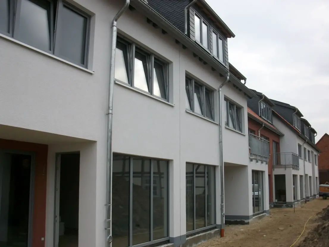 Hausansicht Terrassen -- Exklusives Reihenmittelhaus im "Domizil Küsterhof", Braunschweig-Hondelage