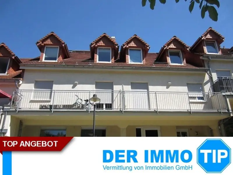 Bild -- Hübsche 2-Zimmer-Dachgeschosswohnung mit Einbauküche in Kamenz zu verkaufen!