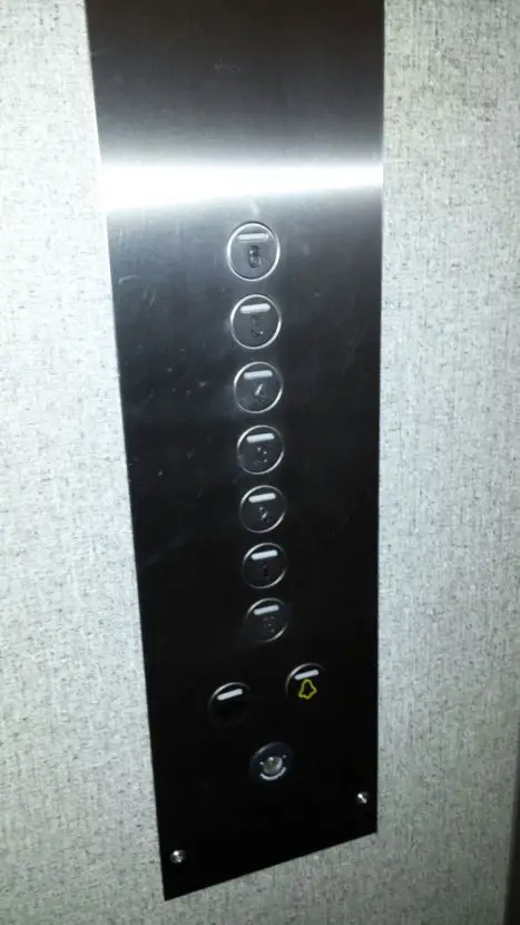 Aufzug -- Komfortables 1 Zimmer-Appartement mit EBK, Aufzug und unverbaubarem Balkonblick