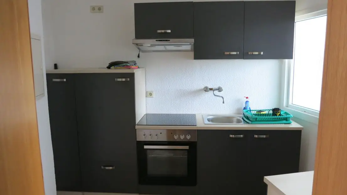 Küche1 -- gemütliche Dachgeschoßwohnung in Wichlinghausen für Single