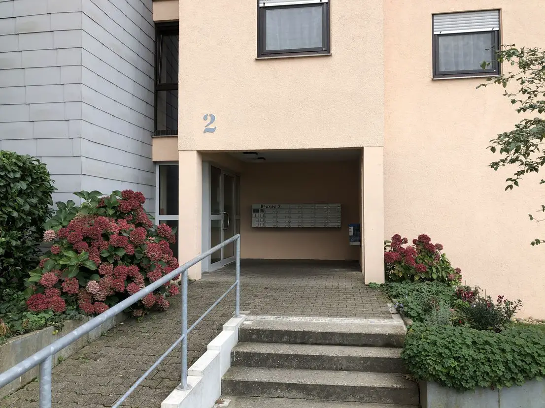 testfilename -- Vollständig renovierte 1-Raum-Wohnung mit Balkon und Einbauküche in Ludwigsburg