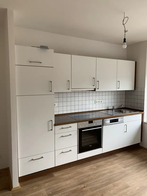 IMG_4197 -- Neuwertige 2-Zimmer-Wohnung mit Einbauküche in Dachau direkt an der S-Bahn