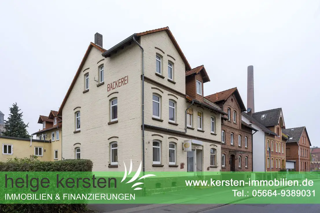Wohnhaus Aussenansicht -- 3 Wohnungen mit Potenzial und 55,5% Anteil am Gesamtobjekt in Kassel-Bettenhausen zu verkaufen!