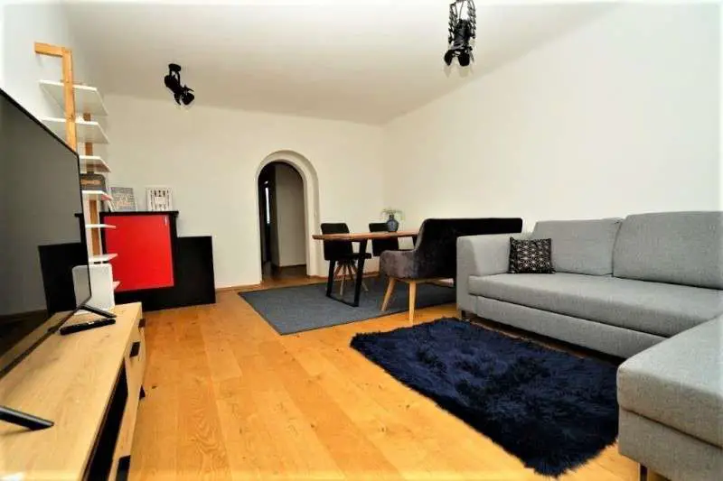 BiBi1 -- Freundliche Wohnung mit drei Zimmern in Ludwigsburg