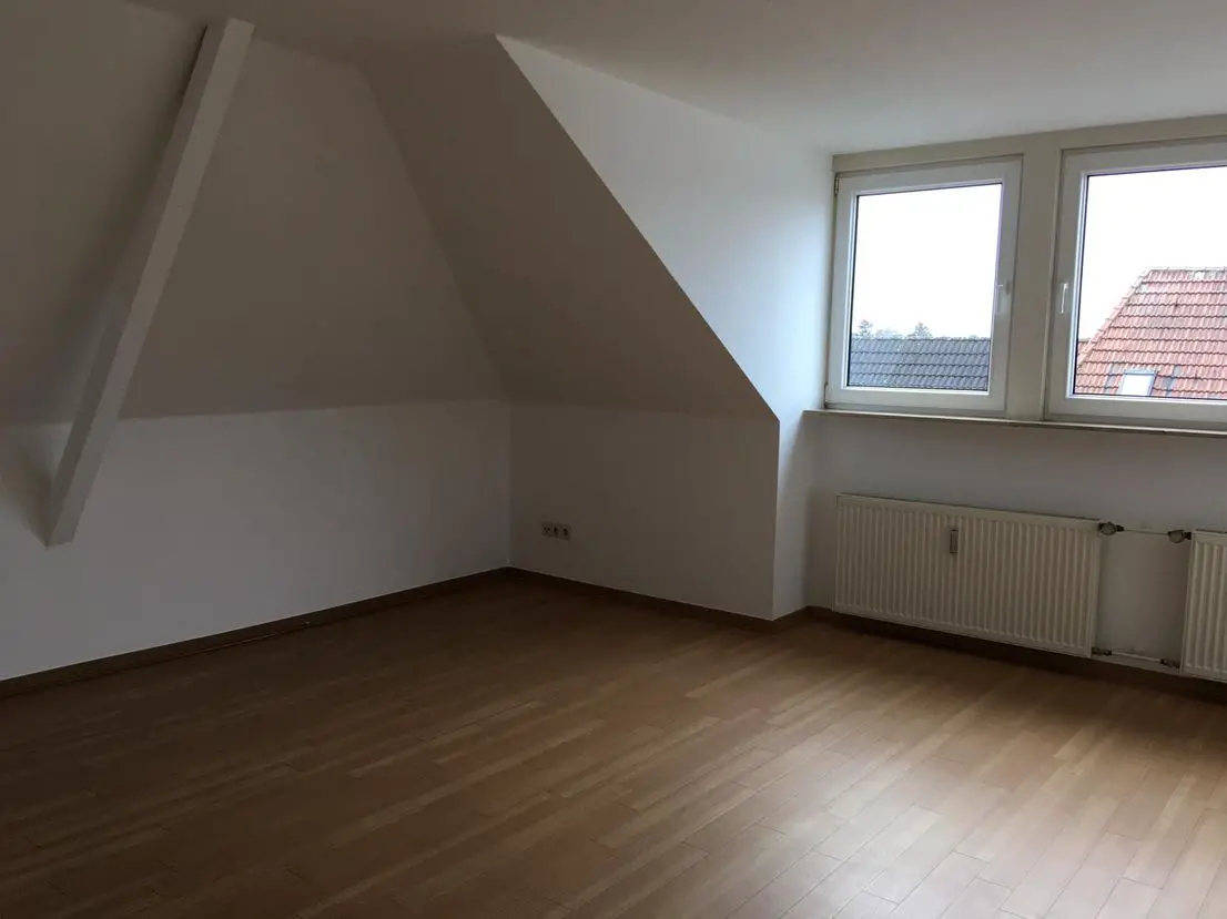 3954a6e516704cae83b8eac05a9dae -- Ansprechende, vollständig renovierte 2-Zimmer-Wohnung mit gehobener Innenausstattung in Krefeld