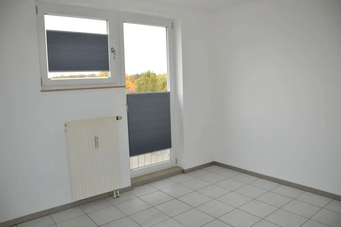 DSC_0001 -- Erstbezug nach Sanierung mit EBK und Balkon: schöne 2-Zimmer-Wohnung in Homburg/Saar