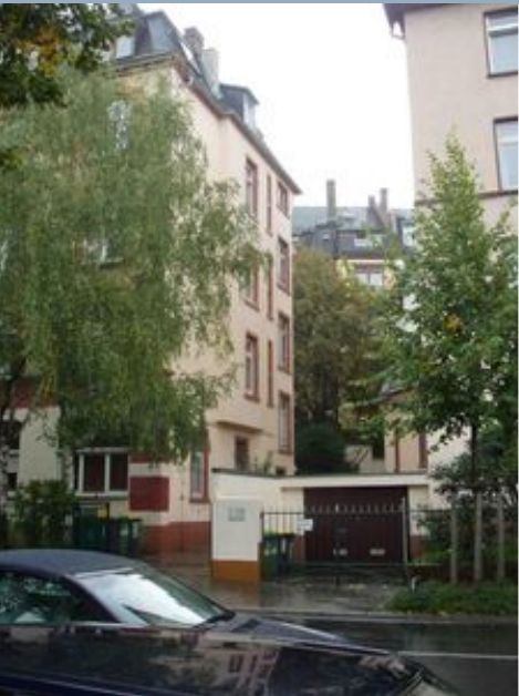 strasse -- Außergewöhnliche 2-Zimmer-Wohnung (Altbau) mit EBK in Frankfurt am Main / Sachsenhausen